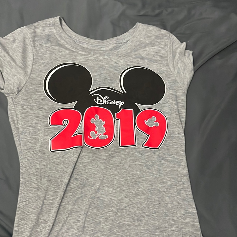 2019 Disney tee